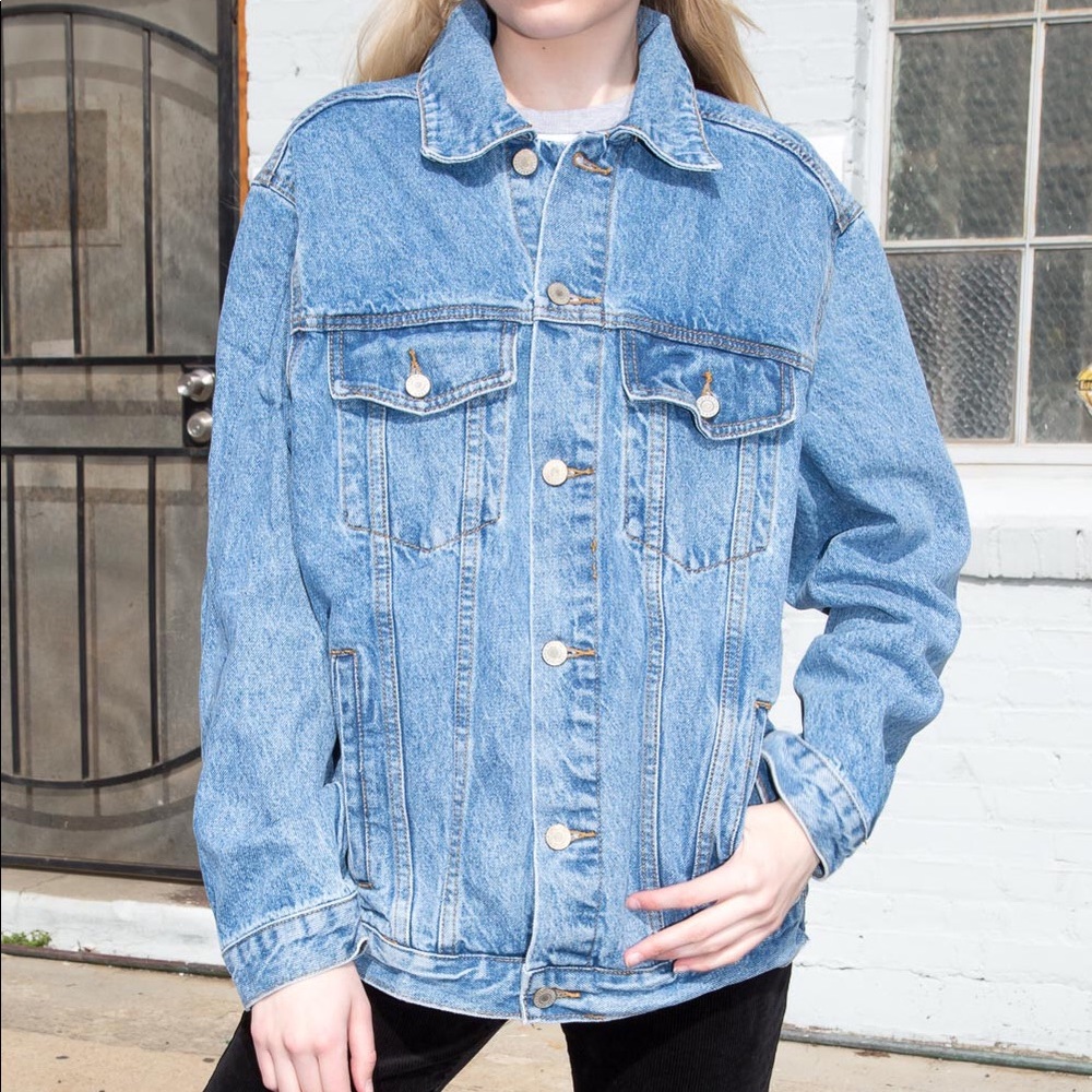 Brandy Melville NWOT DARK WASH KELLY DENIM JACKET